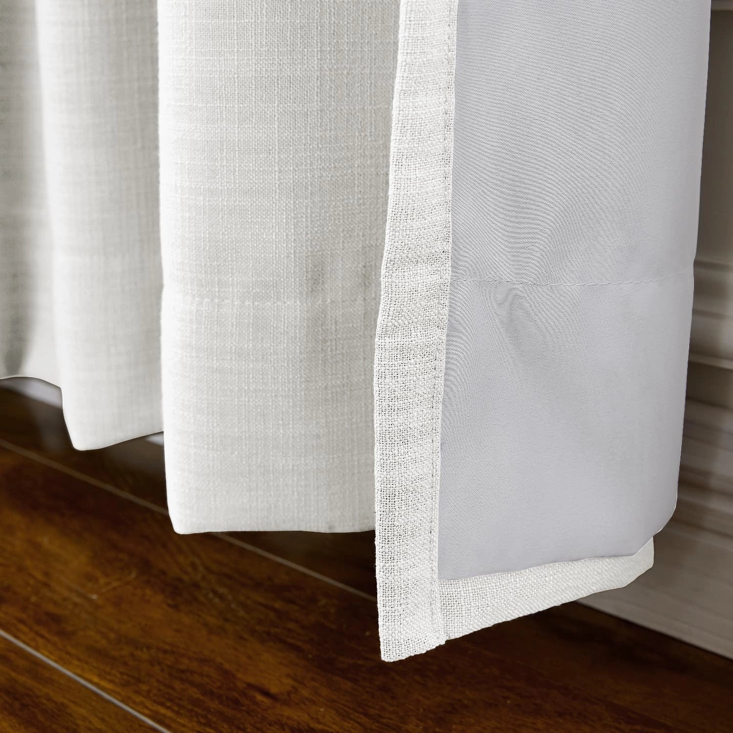 Loomy Linen Drape Grommet