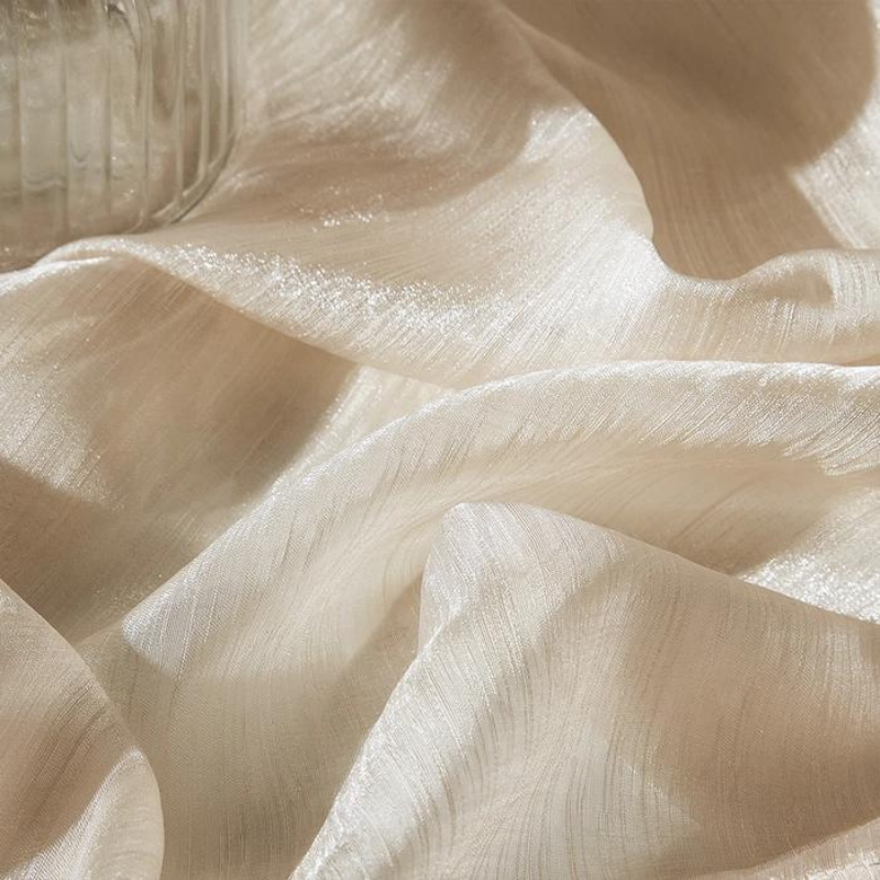 Ivy Streamer Shiny Sheer Curtains Pleated