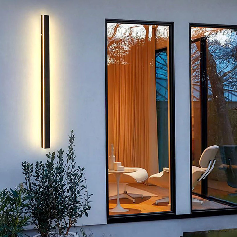 Edge Minimalist Linear Metal Outdoor Wall Lamp, Black, Balcony/Terrace