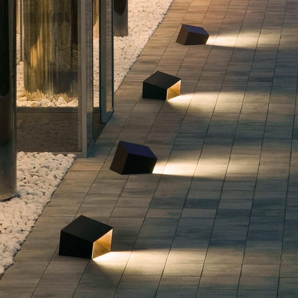Orr Modern Irregular Metal/Acrylic Solar Outdoor Ground Light, Black