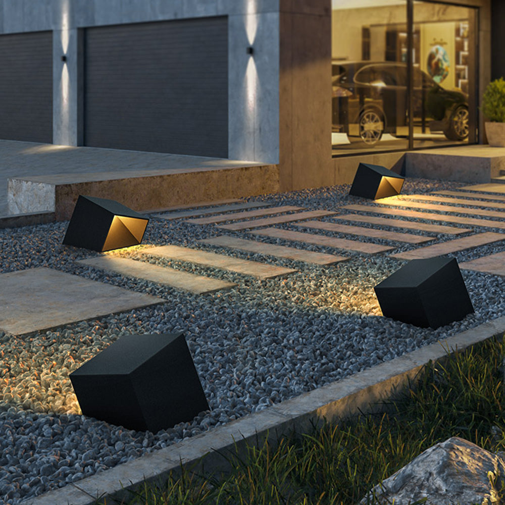Orr Modern Irregular Metal/Acrylic Solar Outdoor Ground Light, Black