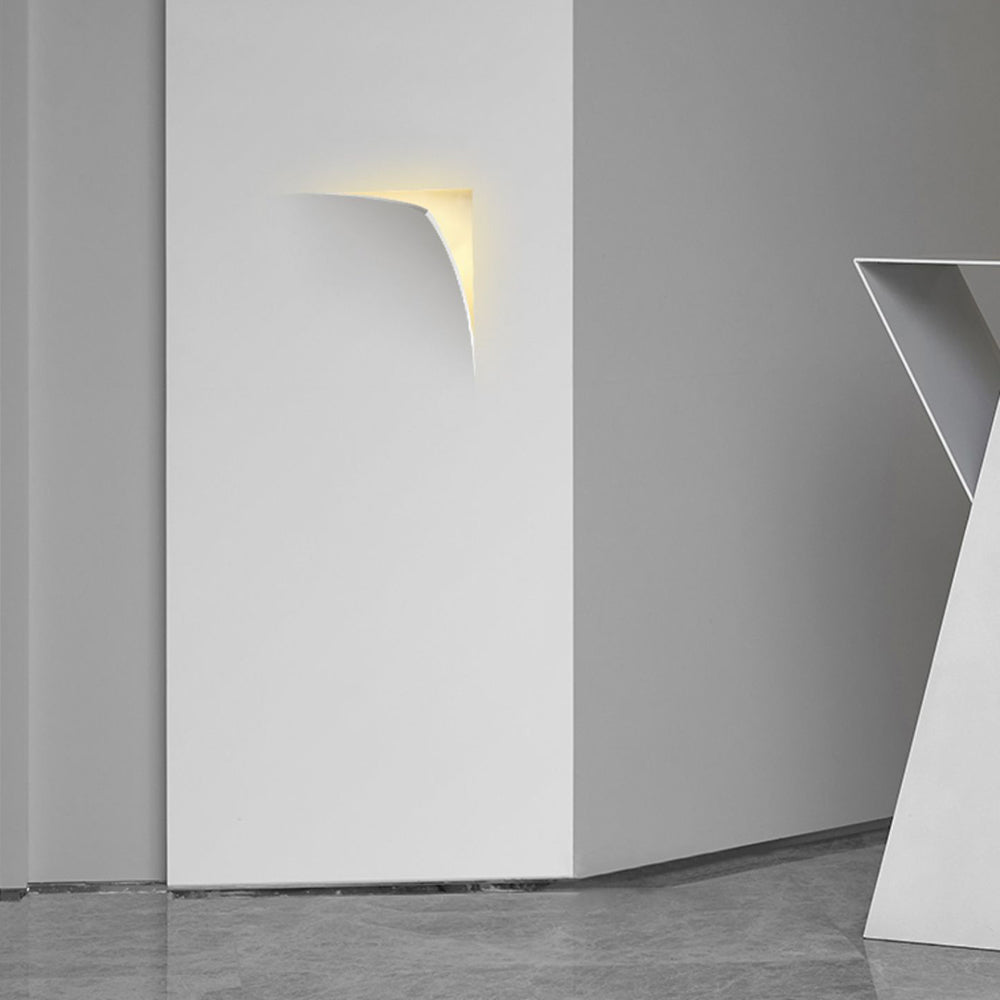 Elif Modern Recessed Metal/Plaster LED Wall Lamp, White