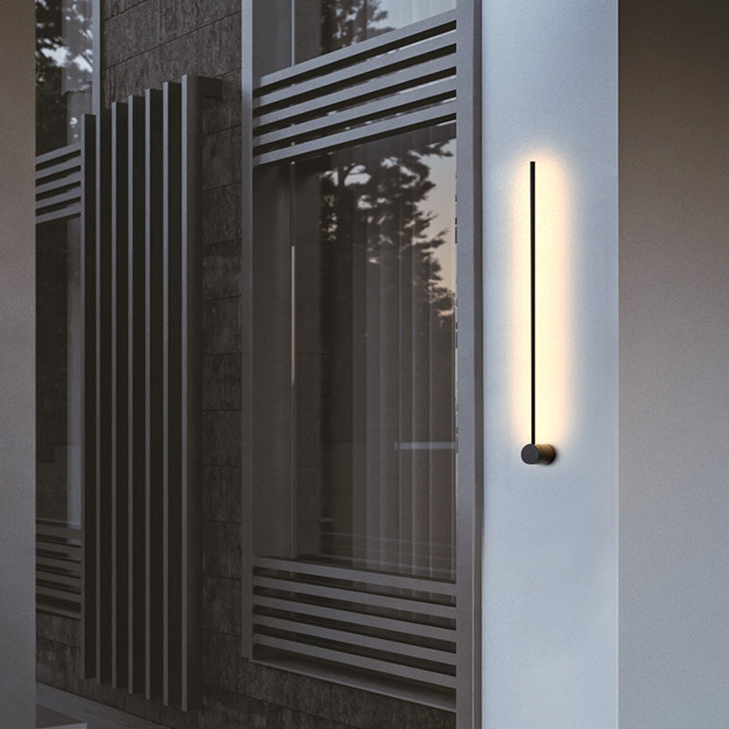 Edge Minimalist Rotatable Linear Outdoor Wall Lamp, Black