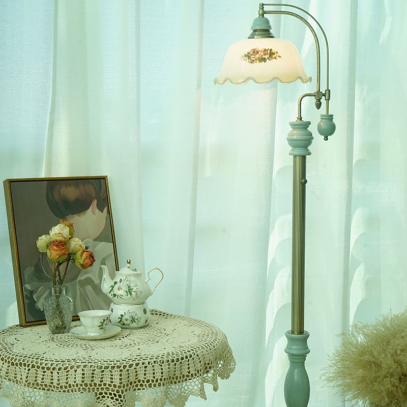 Morandi Retro Lotus Flower Shaped Metal Glass Floor Lamp